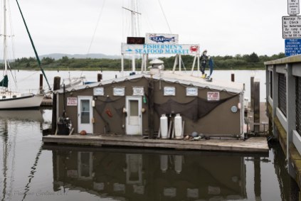 Photo of Fishermen’s Seafood Market in Coos Bay, Oregon