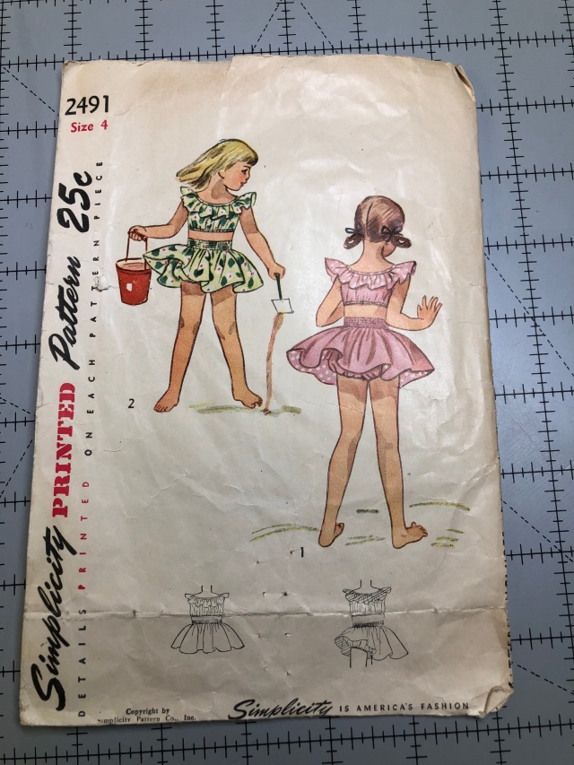 Photo of 1940s Simplicity 2491 Girls Play Suit